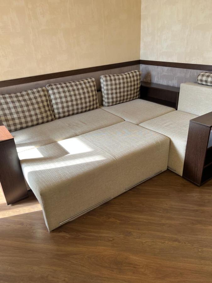 Vip Апартаменти Центр Rivne Exteriör bild